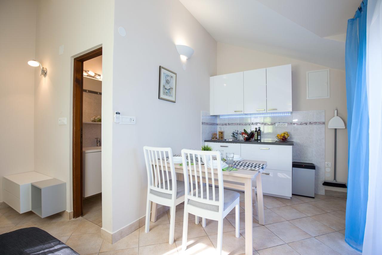 Apartments Tamaris Čižići 外观 照片