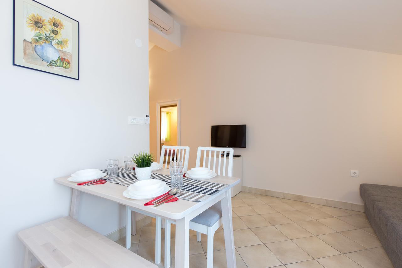 Apartments Tamaris Čižići 外观 照片