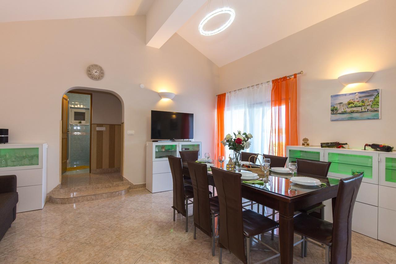 Apartments Tamaris Čižići 外观 照片