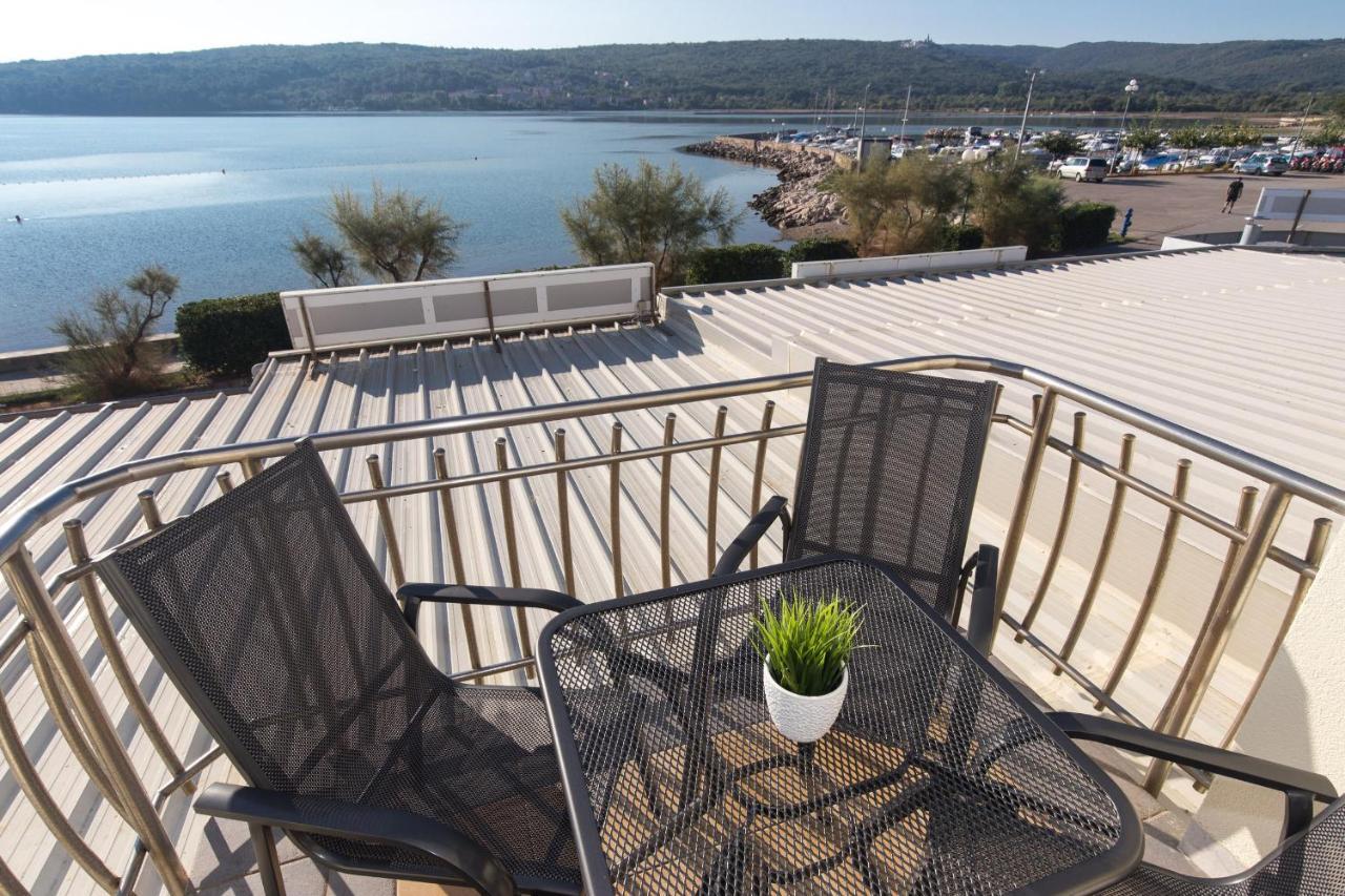 Apartments Tamaris Čižići 外观 照片